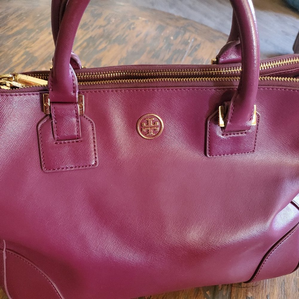 Tory Burch Leather Purse